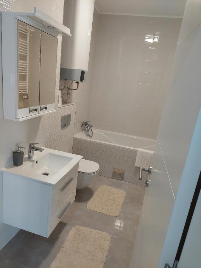 Apartman N&N Subotica Ngoại thất bức ảnh