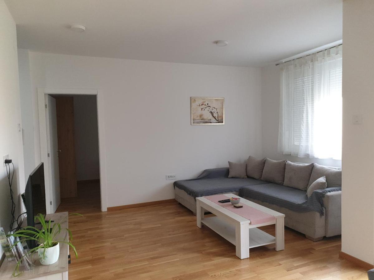 Apartman N&N Subotica Ngoại thất bức ảnh