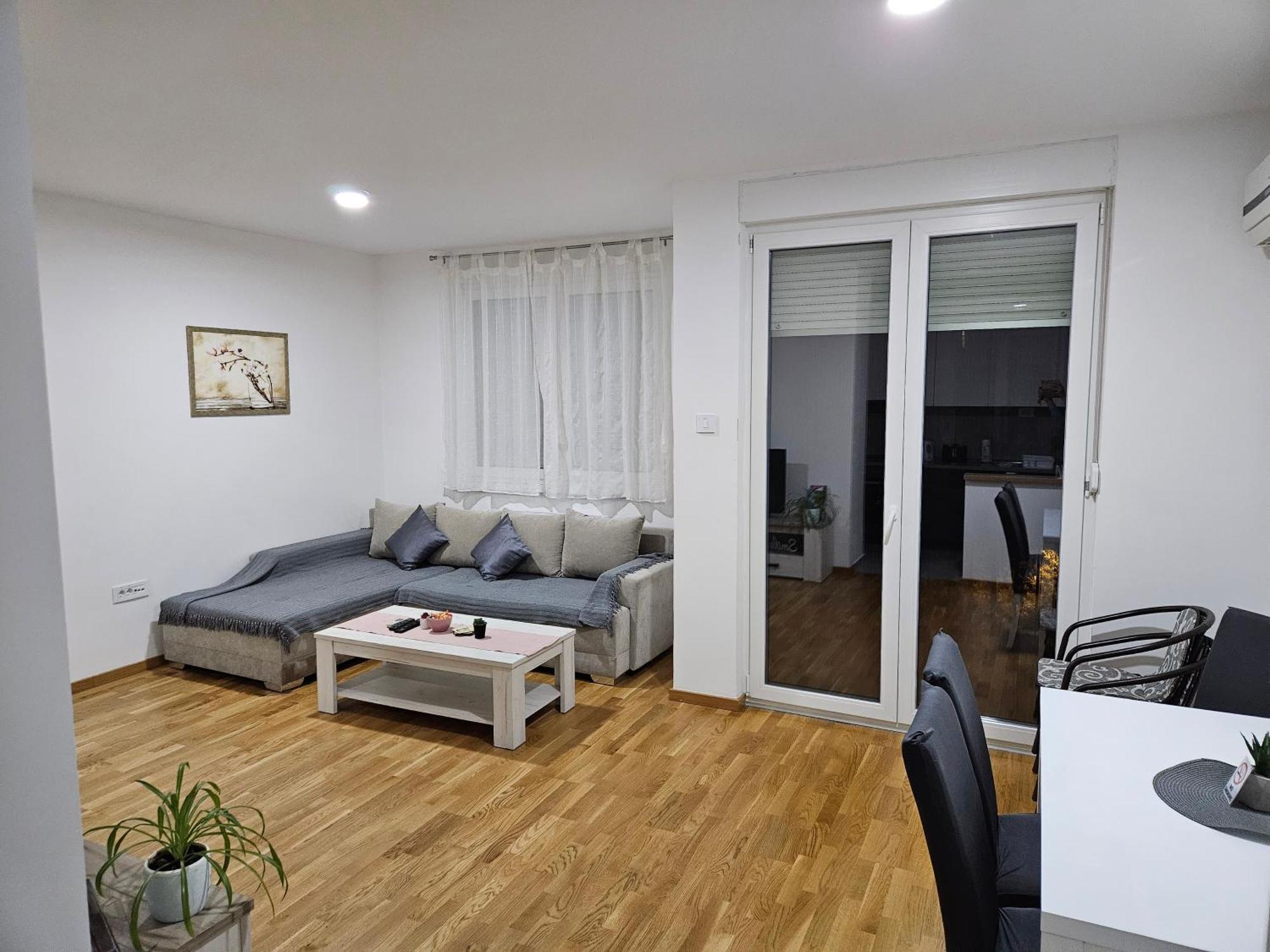 Apartman N&N Subotica Ngoại thất bức ảnh